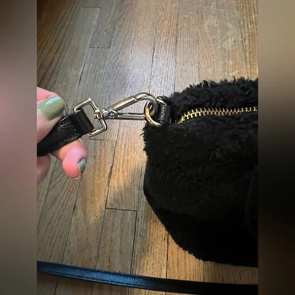 Kate spade faux fur bag in black - Picture 4 of 14